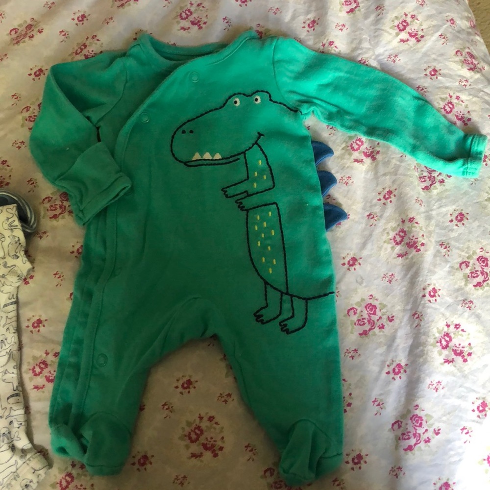 Baby boy essentials - Picture 4 of 4